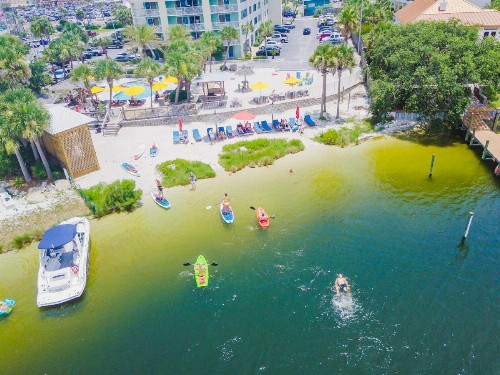 Surf & Sand Hotel - image 3