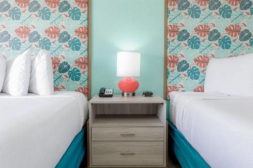 Surf & Sand Hotel - image 40