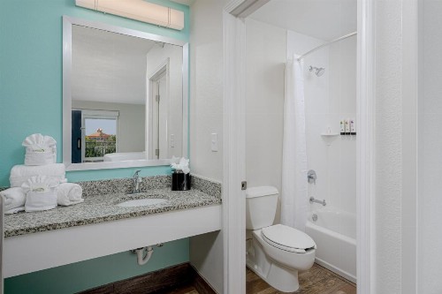 Surf & Sand Hotel - image 45
