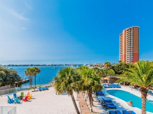 Surf & Sand Hotel - image 5
