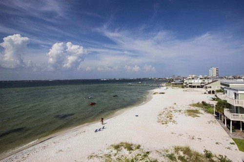 Bayview Beach Escape - image 10