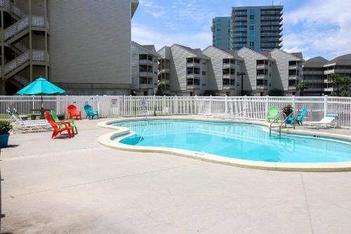 Bayview Beach Escape - image 12