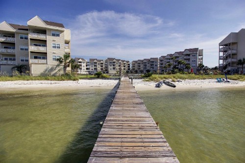 Bayview Beach Escape - image 6