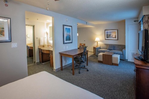 Homewood Suites by Hilton Pensacola Airport-Cordova Mall - image 5