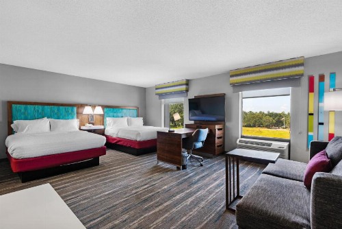 Hampton Inn & Suites Pensacola I-10 N at University Town Plaza - image 18