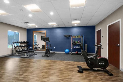 Hampton Inn & Suites Pensacola I-10 N at University Town Plaza - image 31