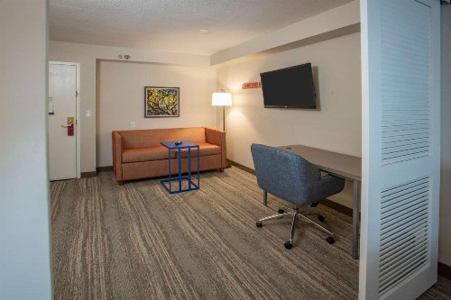 Hampton Inn Pensacola-Airport - image 2