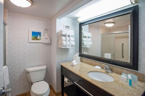 Hampton Inn Pensacola-Airport - image 40
