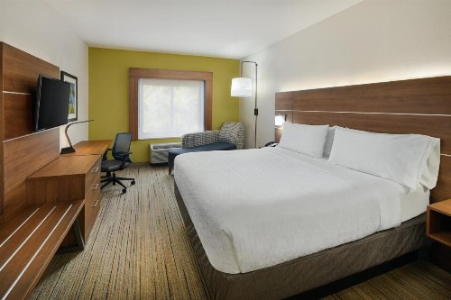 Holiday Inn Express Hotel & Suites Pensacola-West Navy Base an IHG Hotel - image 17