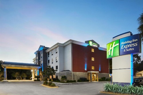 Holiday Inn Express Hotel & Suites Pensacola-West Navy Base an IHG Hotel - image 18