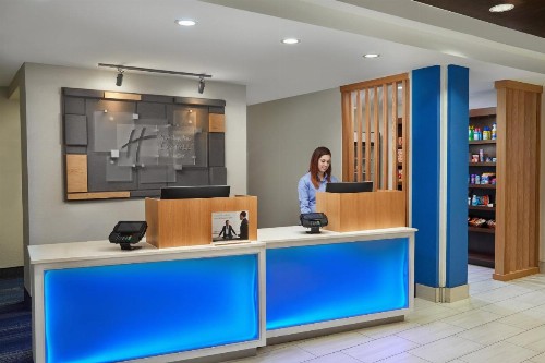 Holiday Inn Express Hotel & Suites Pensacola-West Navy Base an IHG Hotel - image 2