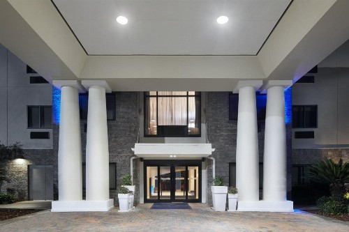 Holiday Inn Express Hotel & Suites Pensacola-West Navy Base an IHG Hotel - image 24