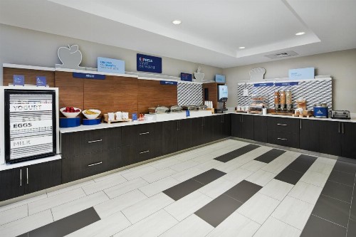 Holiday Inn Express Hotel & Suites Pensacola-West Navy Base an IHG Hotel - image 41