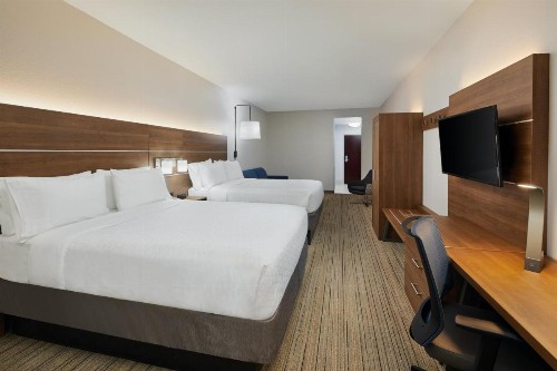 Holiday Inn Express Hotel & Suites Pensacola-West Navy Base an IHG Hotel - image 5