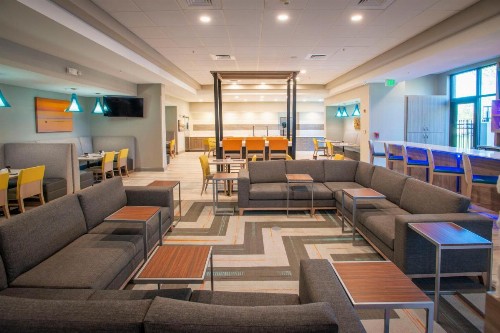 Holiday Inn Pensacola - University Area an IHG Hotel - image 17