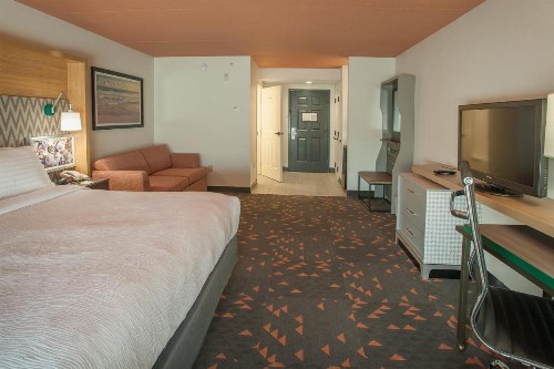 Holiday Inn Pensacola - University Area an IHG Hotel - image 27