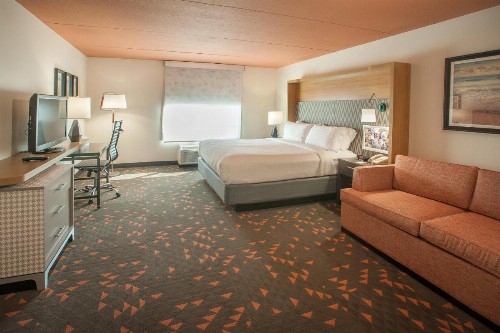 Holiday Inn Pensacola - University Area an IHG Hotel - image 36