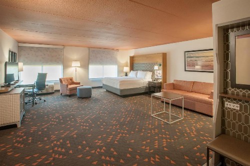 Holiday Inn Pensacola - University Area an IHG Hotel - image 37