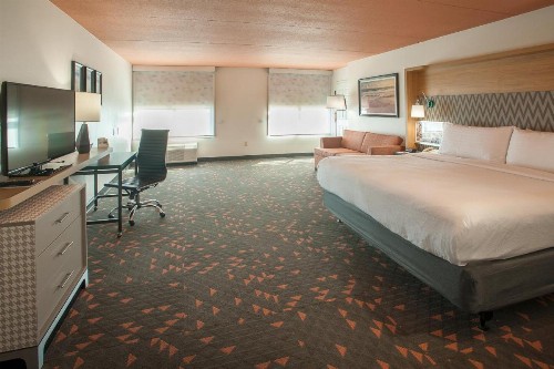 Holiday Inn Pensacola - University Area an IHG Hotel - image 44