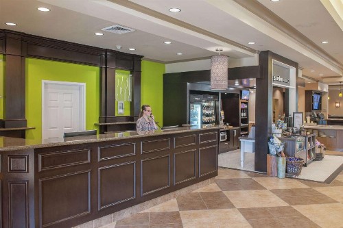 Hilton Garden Inn Pensacola Airport/Medical Center - image 30