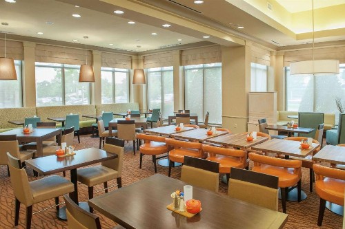 Hilton Garden Inn Pensacola Airport/Medical Center - image 35