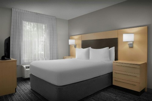 TownePlace Suites Pensacola - image 14