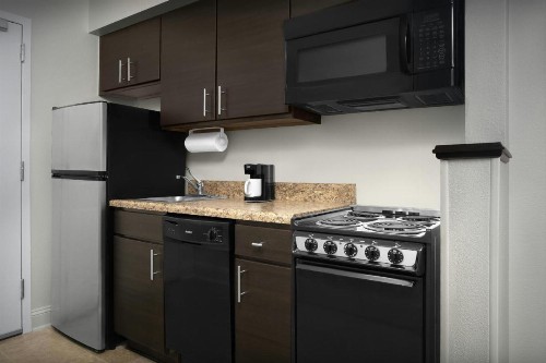 TownePlace Suites Pensacola - image 21