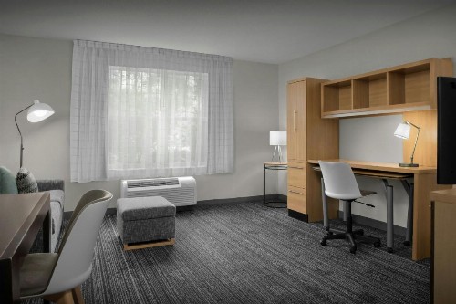 TownePlace Suites Pensacola - image 22