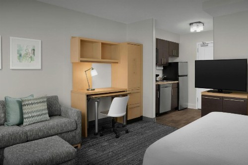 TownePlace Suites Pensacola - image 37