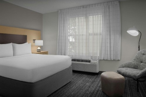 TownePlace Suites Pensacola - image 39