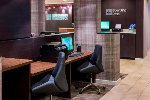 Courtyard by Marriott Pensacola - image 30
