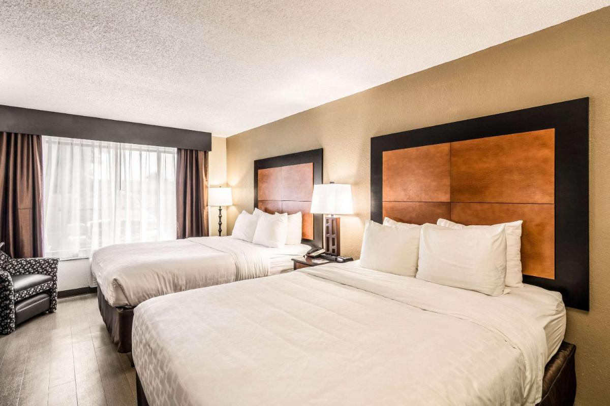 Clarion Inn - image 3