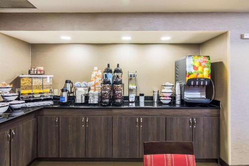 Comfort Inn Pensacola - University Area - image 20