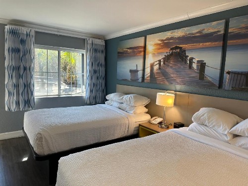 Days Inn by Wyndham Pensacola - Historic Downtown - image 37
