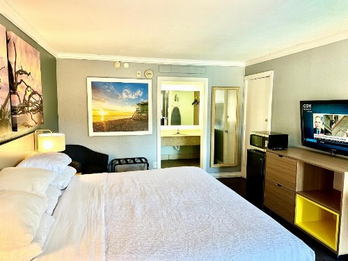 Days Inn by Wyndham Pensacola - Historic Downtown - image 38