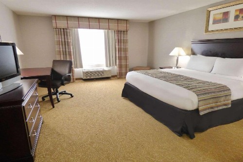 Country Inn & Suites by Radisson Pensacola West FL - image 5