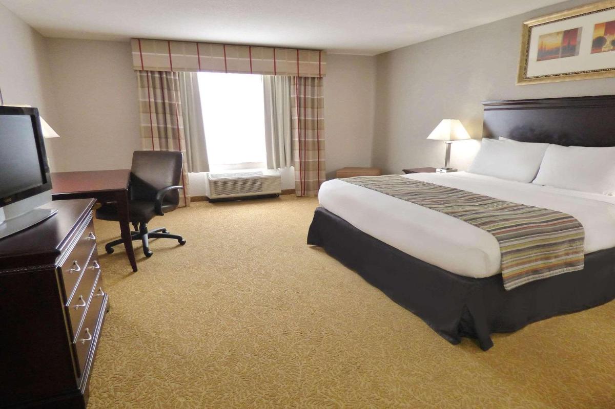 Country Inn & Suites by Radisson Pensacola West FL - image 5