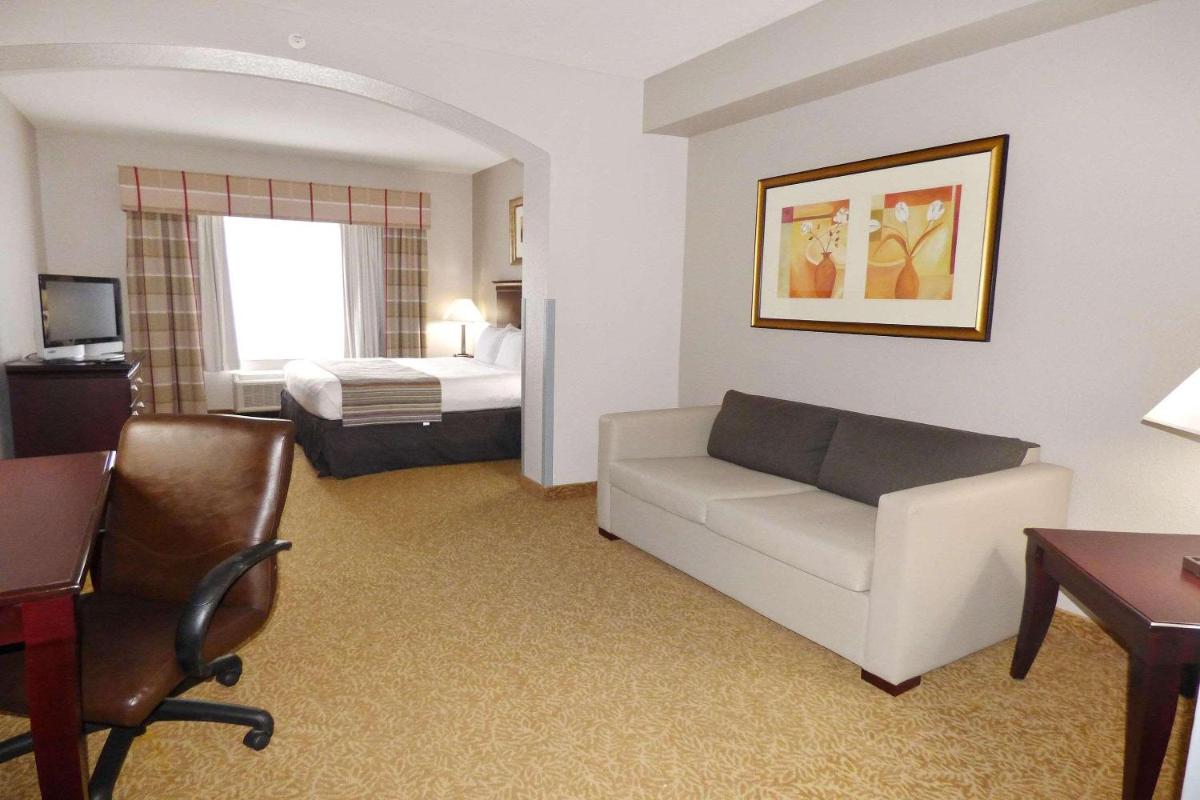 Country Inn & Suites by Radisson Pensacola West FL - image 7