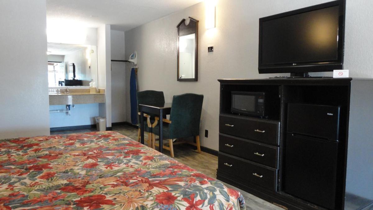 Western Inn - Pensacola - image 5