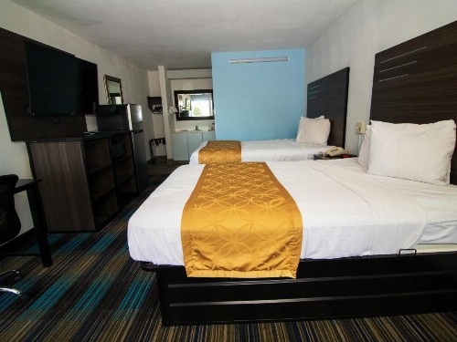 Sweet Dream Inn - University Park - image 6