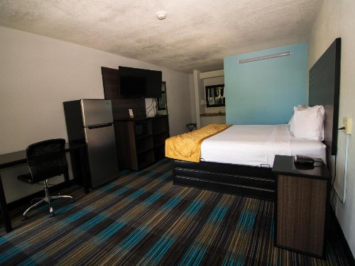 Sweet Dream Inn - University Park - image 7
