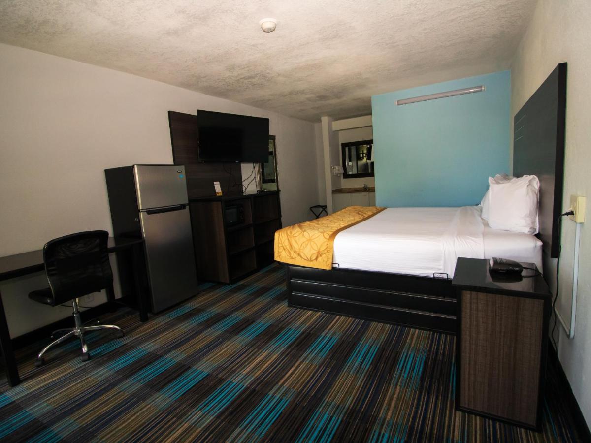 Sweet Dream Inn - University Park - image 7