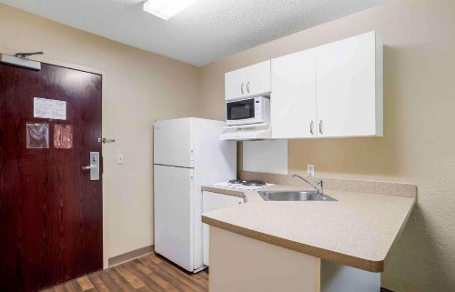Extended Stay America Suites - Pensacola - University Mall - image 15