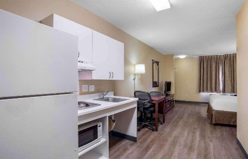 Extended Stay America Suites - Pensacola - University Mall - image 2