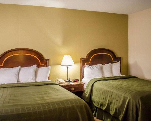 Quality Inn & Suites Pensacola Bayview - image 24