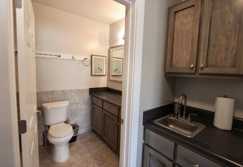 At Home Inn - Pensacola - image 33