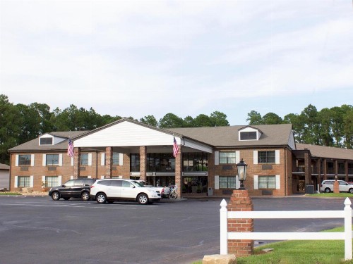 At Home Inn - Pensacola - image 39