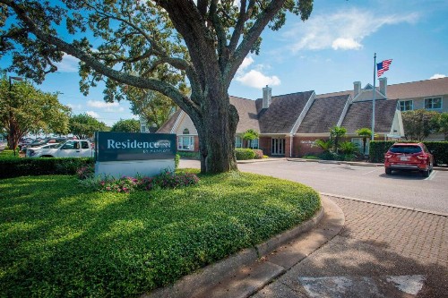 Residence Inn by Marriott Pensacola Downtown - image 3
