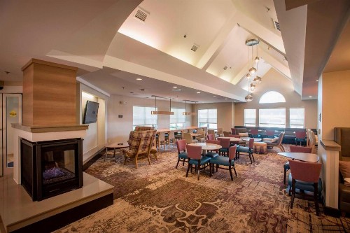 Residence Inn by Marriott Pensacola Downtown - image 4
