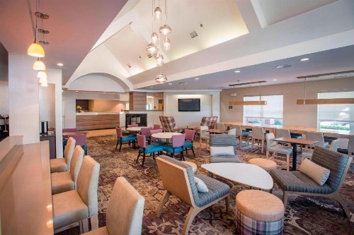 Residence Inn by Marriott Pensacola Downtown - image 5